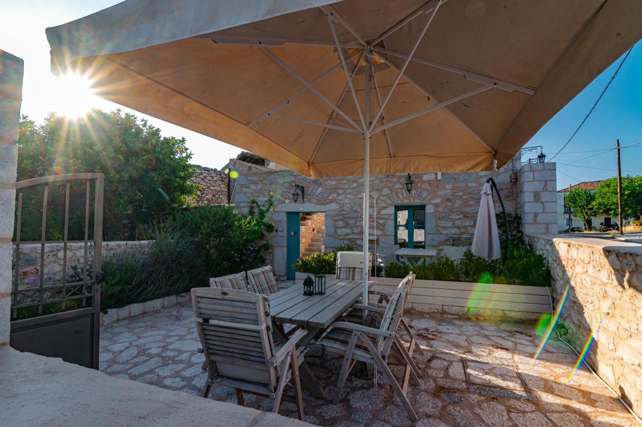 Olea Hotel Pyrgos Dirou Ngoại thất bức ảnh