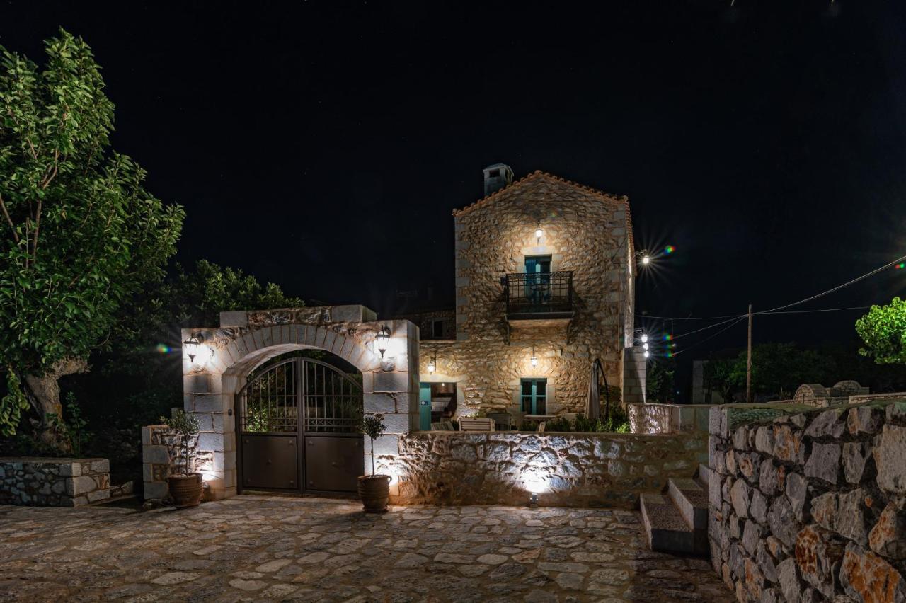 Olea Hotel Pyrgos Dirou Ngoại thất bức ảnh