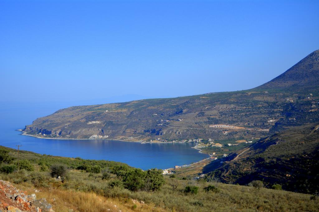 Olea Hotel Pyrgos Dirou Ngoại thất bức ảnh