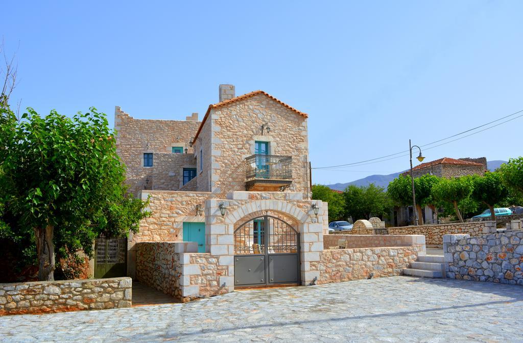 Olea Hotel Pyrgos Dirou Ngoại thất bức ảnh